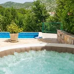 Petmat - With Private Pool And 6 Bedrooms * 두브로브니크