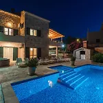 Petmat - With Private Pool And 6 Bedrooms 빌라 두브로브니크
