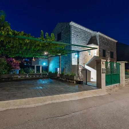 Petmat - Elegant Country With Private Pool & 6 Bedrooms * Dubrovnik
