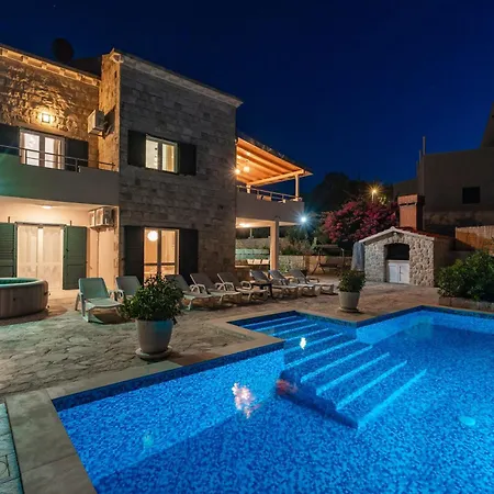 Petmat - With Private Pool And 6 Bedrooms Villa Dubrovnik
