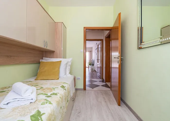 Villa Petmat - With Private Pool And 6 Bedrooms *