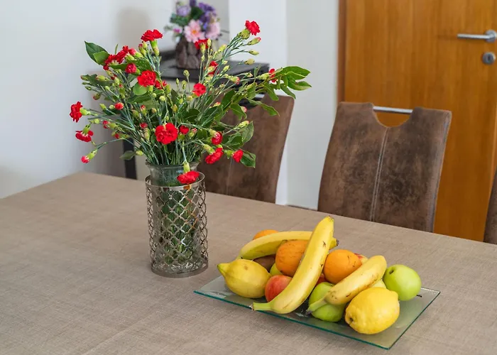 Villa Petmat - With Private Pool And 6 Bedrooms Dubrovnik