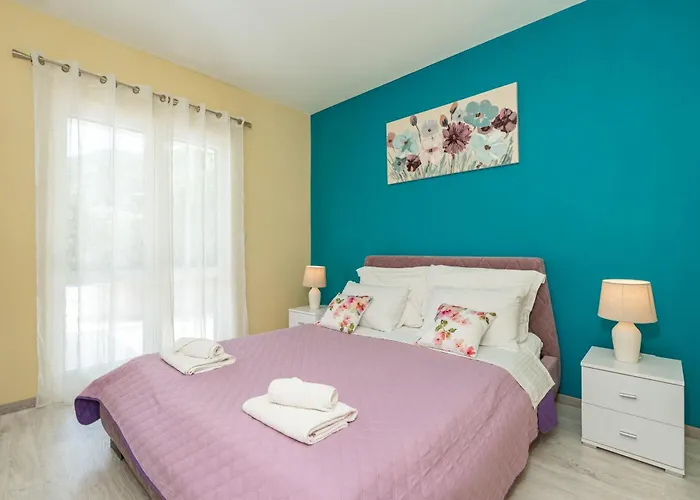 Petmat - With Private Pool And 6 Bedrooms Villa Dubrovnik