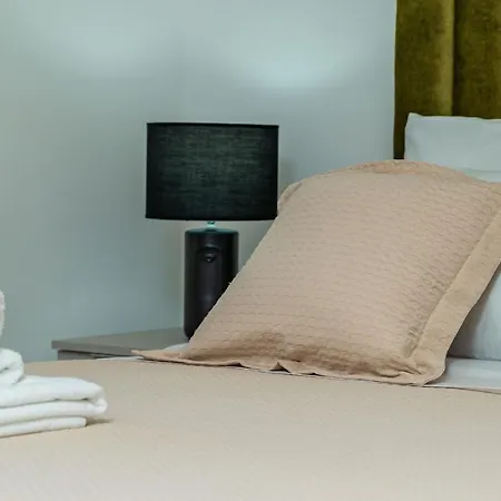 Vila Petmat - With Private Pool And 6 Bedrooms