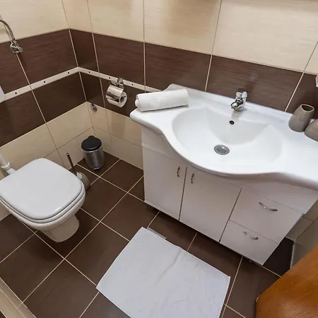 Villa Petmat - With Private Pool And 6 Bedrooms Ragusa