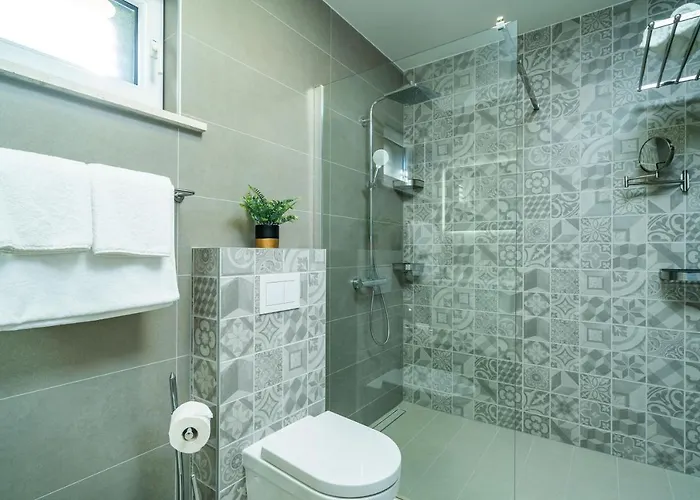 Petmat - With Private Pool And 6 Bedrooms Villa Dubrovnik