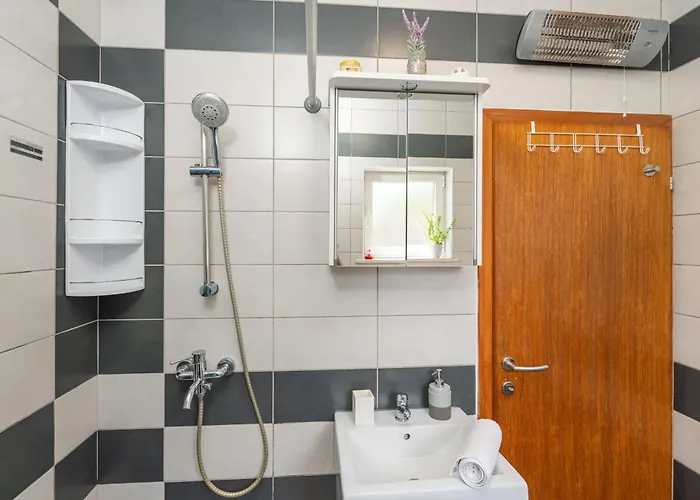 Villa Petmat - With Private Pool And 6 Bedrooms